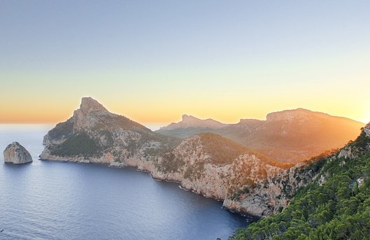 Flüge nach Mallorca - Flughafenboerse.net